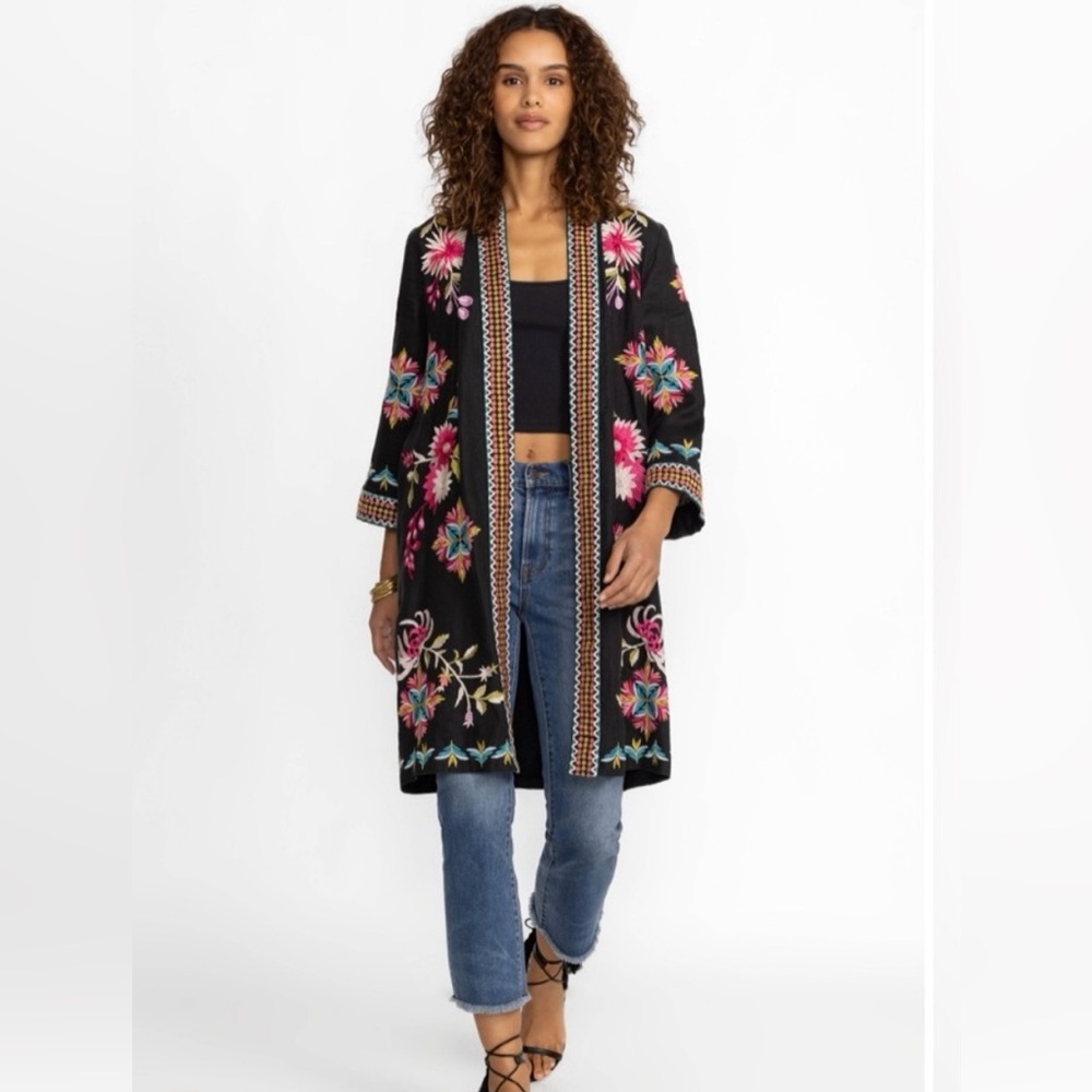 NEW! JOHNNY WAS (M) Julia Linen Floral Black Kimono